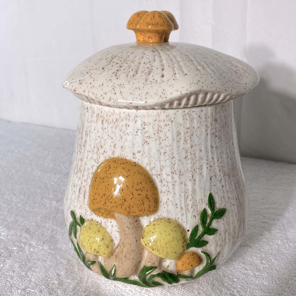 Vintage Arnels Ceramic Mushroom Canister Cottagecore Boho Countrycore Grannycore